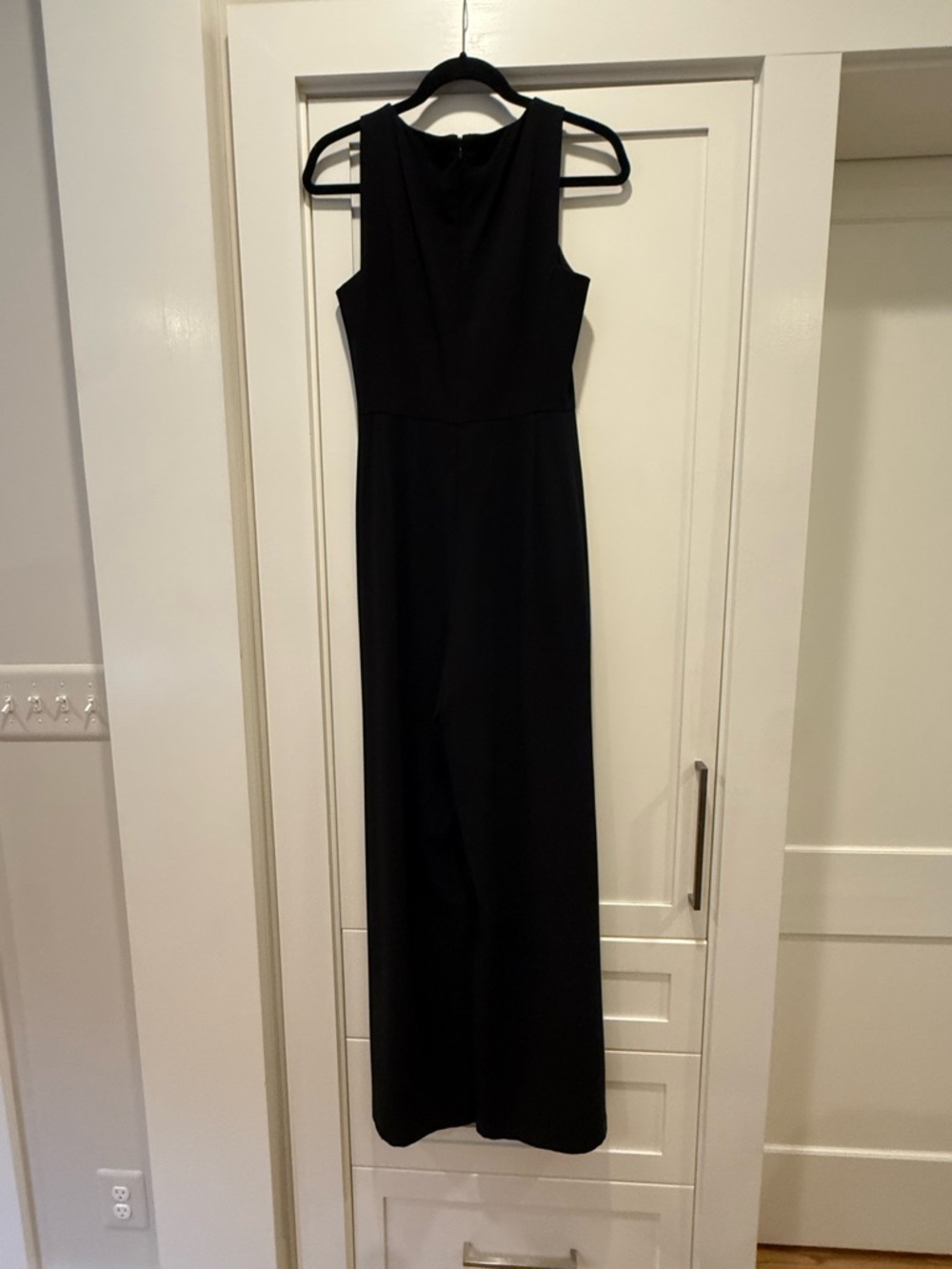 BCBG MAXAZARIA “Helena” Black Sleeveless Maxi Wide Leg Jumpsuit EUC SZ 4